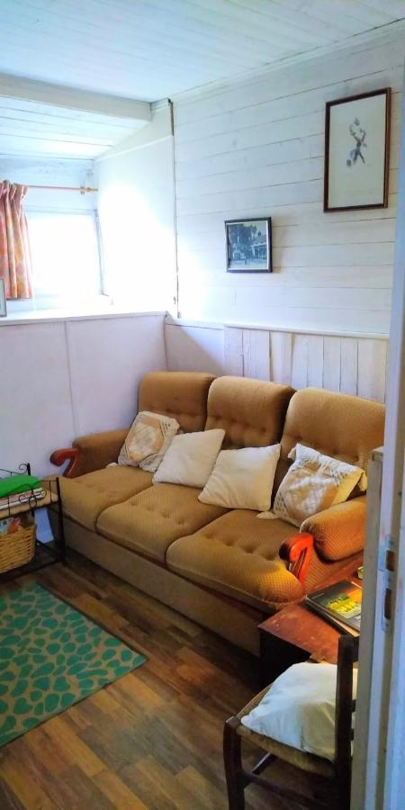 Maillot Ferme De L'Art Rural Et Populaire Bed & Breakfast エクステリア 写真